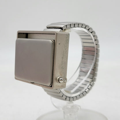 【中古品】【メンズ/レディース】 ULTRASEVEN 50TH VIDEO SEAVER DIGITAL WATCH ウルトラセブン55周年 ビデオシーバー デジタルウォッチ 腕時計 197-260927-yn-04-izu カラー：シルバー 万代Net店
