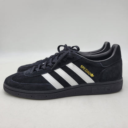 【中古品】【メンズ】 adidas アディダス HANDBALL SPEZIAL (BSHOP EXCLUSIVE) HQ9194 ハンドボール スぺツィアル スニーカー シューズ 靴 161-260928-ay-02-izu サイズ：28.5cm カラー：CORE BLACK/CLOUD WHITE/GOLD METALLIC 万代Net店