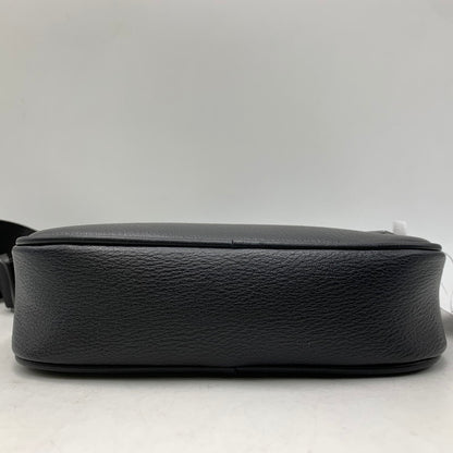 【中古美品】【メンズ/レディース】 ARMANI EXCHANGE アルマーニエクスチェンジ SHOULDER BAG ショルダー バッグ カバン 鞄 188-260926-cs-06-izu カラー：ブラック 万代Net店