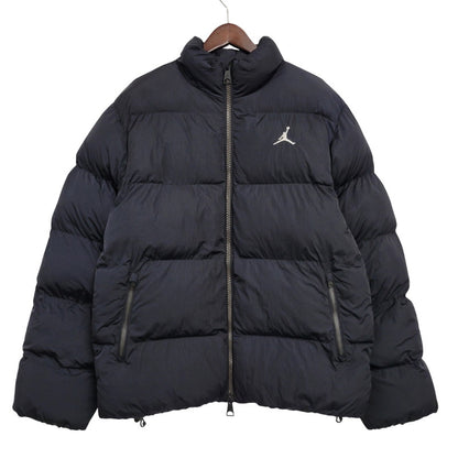 【中古品】【メンズ】 NIKE ナイキ JORDAN BRAND AS M J ESS POLY PUFFER JKT FB7332-010 ジョーダン ブランド パファー ジャケット ダウン 148-260929-as-13-izu サイズ：L カラー：ブラック 万代Net店