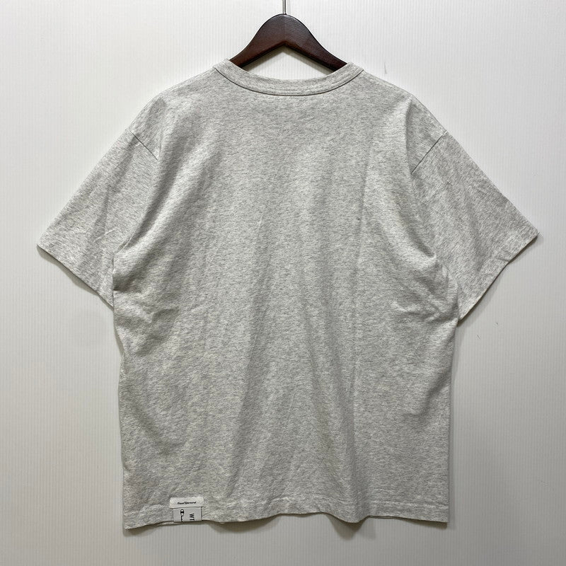 【中古品】【メンズ】 WTAPS ダブルタップス × CHAMPION チャンピオン C8-D360 ACADEMY SS COTTON. TEE アカデミー ショートスリーブ Tシャツ コットン トップス 142-260926-kh-05-izu サイズ：L カラー：ライトグレー系 万代Net店