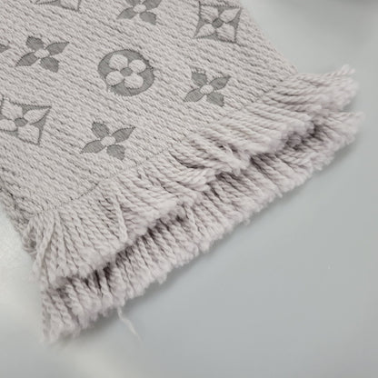 【中古品】【メンズ/レディース】 LOUIS VUITTON ルイ・ヴィトン LOGOMANIA SCARF MONOGRAM M74742 ロゴマニア スカーフ マフラー 179-260927-as-19-izu カラー：グレー系 万代Net店