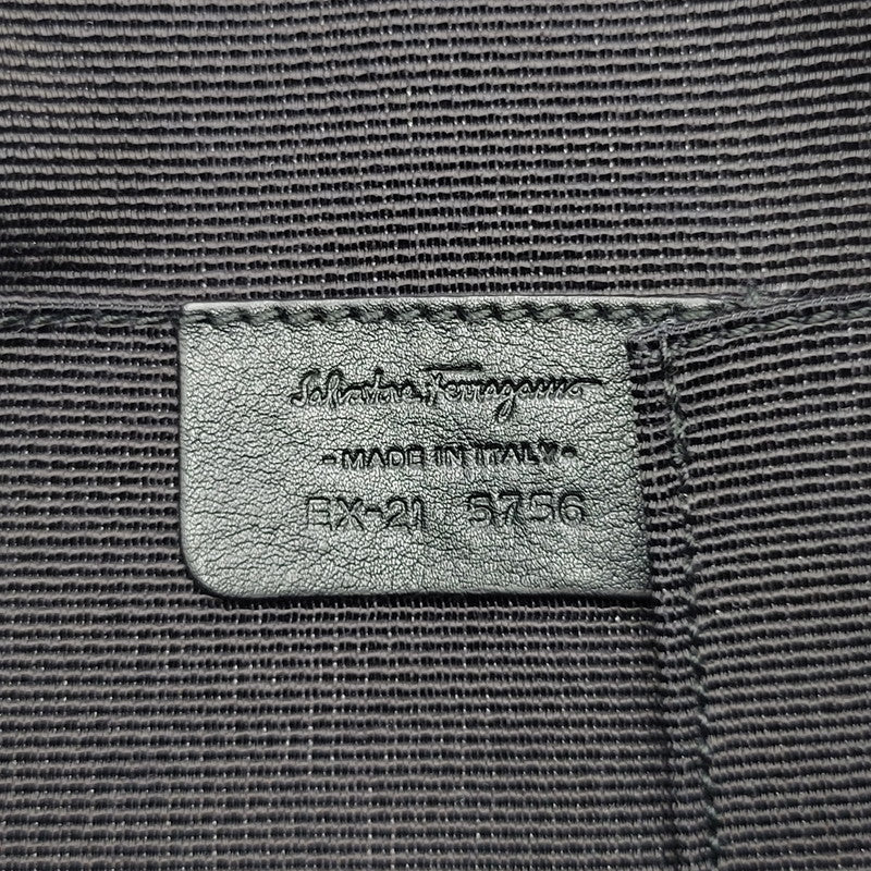 【中古品】【メンズ/レディース】 Salvatore Ferragamo サルヴァトーレフェラガモ EX-21 5756 ガンチーニ ショルダーバッグ カバン 鞄 180-260927-as-17-izu カラー：ブラック 万代Net店