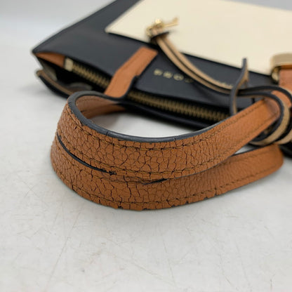 【中古品】【メンズ/レディース】 MARC JACOBS マークジェイコブス M0016132 2WAY SHOULDER BAG ツーウェイ ショルダー バッグ カバン 鞄 188-260930-cs-21-izu カラー：ブラック系 万代Net店