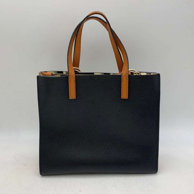 【中古品】【メンズ/レディース】 MARC JACOBS マークジェイコブス M0016132 2WAY SHOULDER BAG ツーウェイ ショルダー バッグ カバン 鞄 188-260930-cs-21-izu カラー：ブラック系 万代Net店