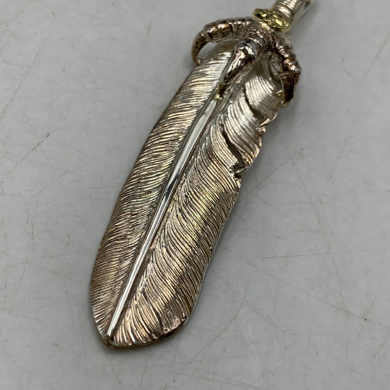 【中古品】【メンズ/レディース】 FIRST ARROW's ファーストアローズ K18付イーグルグラブ付フェザー(L) "左向き" ネックレス トップ アクセサリー 191-261002-ay-04-izu カラー：シルバー×ゴールド 万代Net店