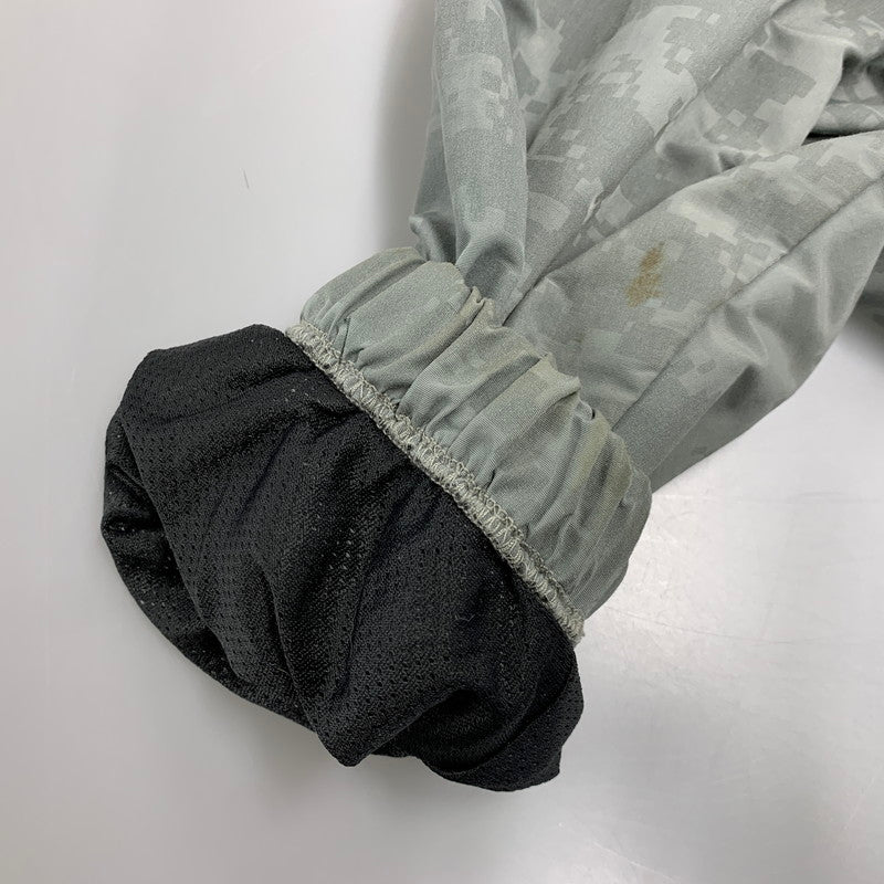 【中古品】【メンズ】 US.ARMY ユーエスアーミー 8415-01-575-4246 IPFU TRAINING JACKET トレーニング ジャケット アウター 146-260930-cs-10-izu サイズ：LARGE/SHORT カラー：グレー系 万代Net店