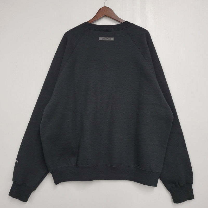 【中古美品】【メンズ】 FEAR OF GOD ESSENTIALS フィアオブゴッド エッセンシャルズ CREWNECK SWEAT SHIRT クルーネック スウェットシャツ 142-260929-as-09-izu サイズ：L カラー：ブラック 万代Net店