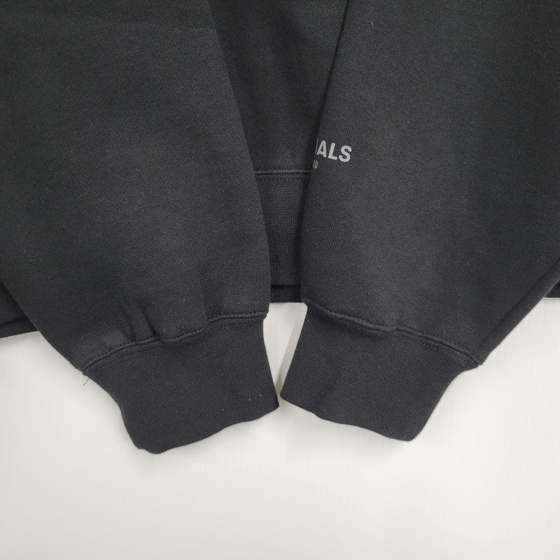 【中古美品】【メンズ】 FEAR OF GOD ESSENTIALS フィアオブゴッド エッセンシャルズ CREWNECK SWEAT SHIRT クルーネック スウェットシャツ 142-260929-as-09-izu サイズ：L カラー：ブラック 万代Net店