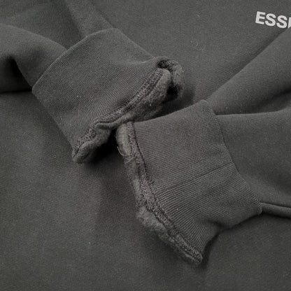 【中古美品】【メンズ】 FEAR OF GOD ESSENTIALS フィアオブゴッド エッセンシャルズ CREWNECK SWEAT SHIRT クルーネック スウェットシャツ 142-260929-as-09-izu サイズ：L カラー：ブラック 万代Net店