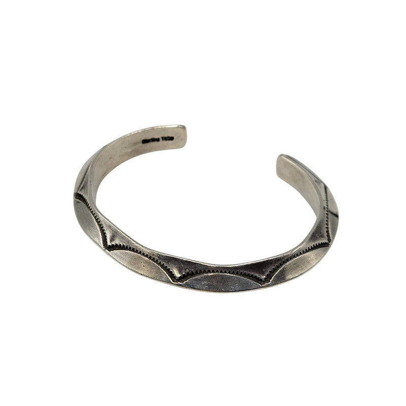 【中古品】【メンズ/レディース】 STERLING TAHE スターリングタホ STAMP WORK BANGLE スタンプ ワーク バングル アクセサリー 191-261007-kh-03-izu カラー：シルバー 万代Net店