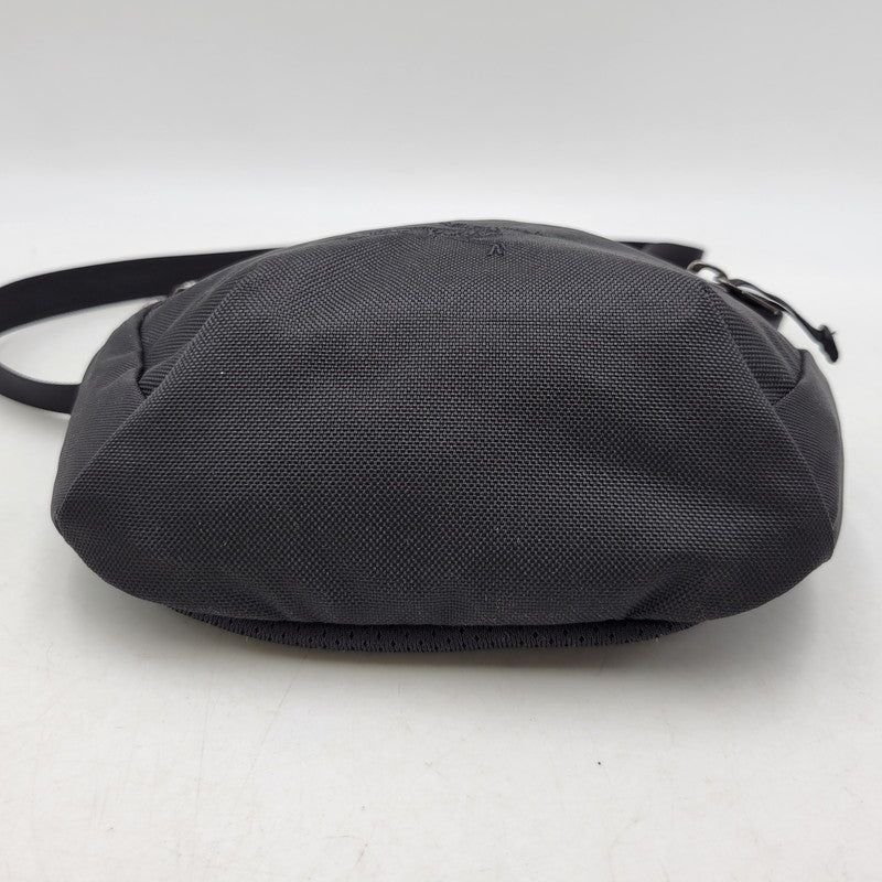 【中古品】【メンズ/レディース】 ARC'TERYX アークテリクス MANTIS 1 WAIST PACK X000009234 マンティス1ウエストパック バッグ カバン 鞄 188-261008-as-21-izu カラー：ブラック 万代Net店