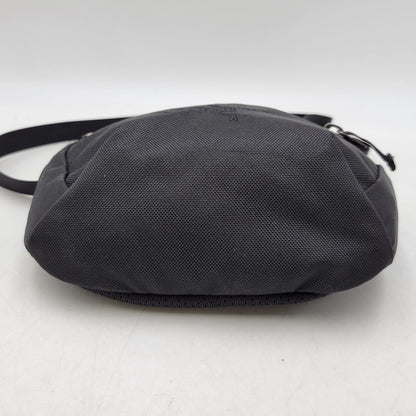 【中古品】【メンズ/レディース】 ARC'TERYX アークテリクス MANTIS 1 WAIST PACK X000009234 マンティス1ウエストパック バッグ カバン 鞄 188-261008-as-21-izu カラー：ブラック 万代Net店