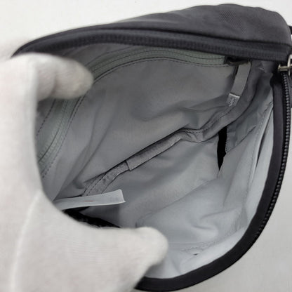 【中古品】【メンズ/レディース】 ARC'TERYX アークテリクス MANTIS 1 WAIST PACK X000009234 マンティス1ウエストパック バッグ カバン 鞄 188-261008-as-21-izu カラー：ブラック 万代Net店