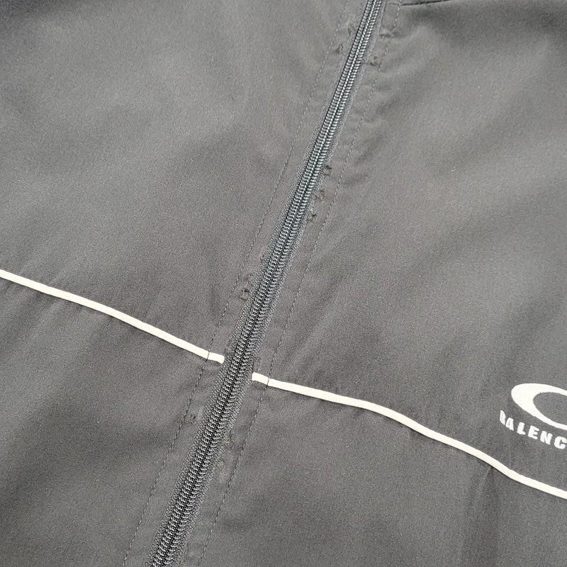 【中古品】【メンズ】 BALENCIAGA バレンシアガ 831361 LARGE TRACKSUIT JACKET ラージ トラックスーツ ジャケットトップス 141-261007-sm-15-izu サイズ：44 カラー：ブラック 万代Net店