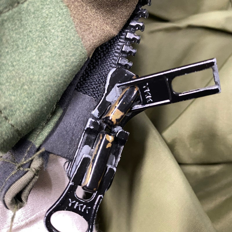 【現状渡し品】【メンズ】 U.S.ARMY ユーエスアーミー SP0100-00-D-4021 2000年製 00S PARKA, パーカー COLD WEATHER, CAMOUFLAGE コールド・ウェザー・カモフラージュ (ECWCS 第1世代) アウター 146-261003-ya-05-izu サイズ：S-R カラー：マルチ 万代Net店