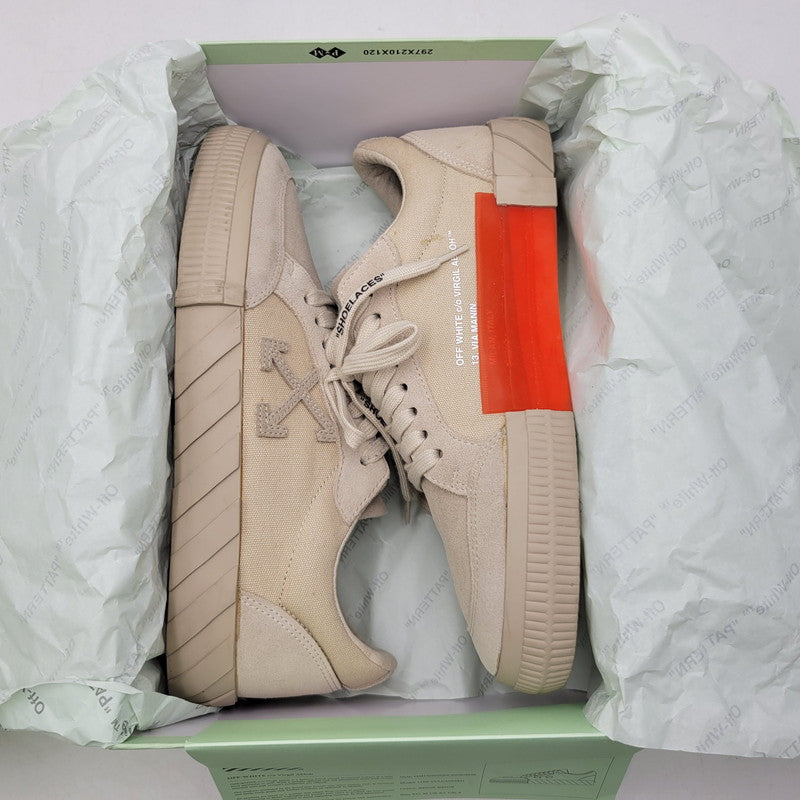 【中古品】【メンズ】 OFF-WHITE オフホワイト LOW VULCANIZED OMIA085R20C210504848 ロー バルカナイズド スニーカー 靴 162-261004-as-08-izu サイズ：42 カラー：ベージュ 万代Net店