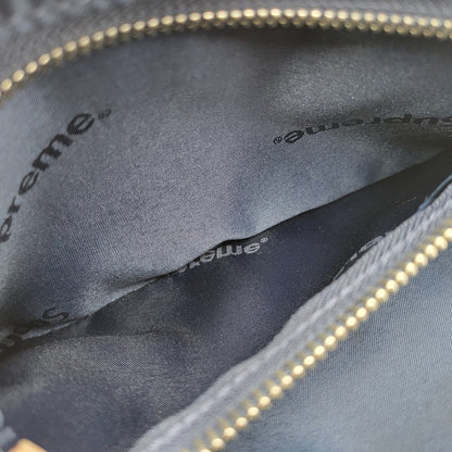 【中古品】【メンズ/レディース】 SUPREME シュプリーム 22SS FAT TIP JACQUARD DENIM WAIST BAG ファット チップ ジャガード デニム ウエスト バッグ カバン 鞄 188-261005-cs-13-izu カラー：インディゴ 万代Net店