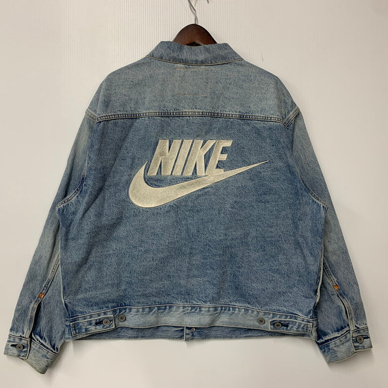 【中古品】【メンズ】 Levi's リーバイス × NIKE ナイキ DENIM TRUCKER JACKET 002TM-0000 デニムトラッカージャケット 142-261003-as-06-izu サイズ：L カラー：ライトインディゴ 万代Net店
