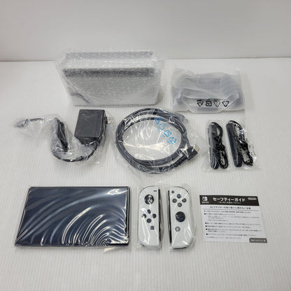 【中古美品】 【未使用】【ゲーム】Nintendo Switch (有機ELモデル) Joy-Con(L)/(R) ホワイト HEG-S-KAAAA(JPN) 任天堂 ニンテンドースイッチ 本体 034-261004-as-10-izu 万代Net店