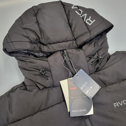 【中古美品】【メンズ】 RVCA ルーカ BF042760 BACK PRINT PUFFER JKT バック プリント パファー ジャケット アウター 142-261005-cs-09-izu サイズ：L カラー：ブラック 万代Net店
