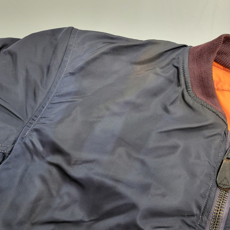 【中古品】【メンズ】 ALPHA INDUSTRIES アルファ インダストリーズ DSA100-69-C-0123 68年復刻 MA-1 FLIGHT JACKET フライト ジャケット アウター 145-261006-cs-04-izu サイズ：M カラー：ネイビー/オレンジ 万代Net店