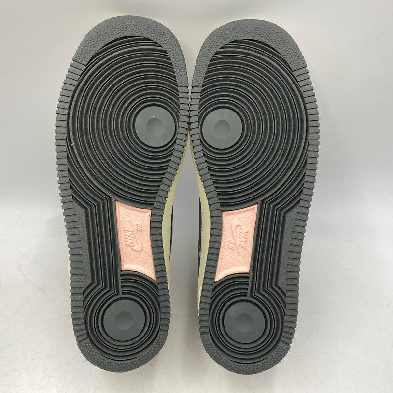 【中古美品】【メンズ/レディース】 NIKE SB ナイキエスビー×YUTO HORIGOME ユウト ホリゴメ IO8439-100 AIR FORCE エア フォース 1 LOW ロウ スニーカー シューズ 靴 160-261006-ya-19-izu サイズ：25.5cm カラー：WHITE/IRON GREY-WHITE 万代Net店