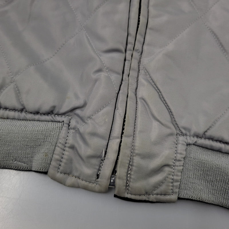 【中古品】【メンズ】 A BATHING APE アベイシングエイプ REVERSIBLE リバーシブル BOMBER JACKET ボンバー ジャケットアウタートップス 142-261007-sm-03-izu サイズ：L カラー：ブラック/グレー 万代Net店