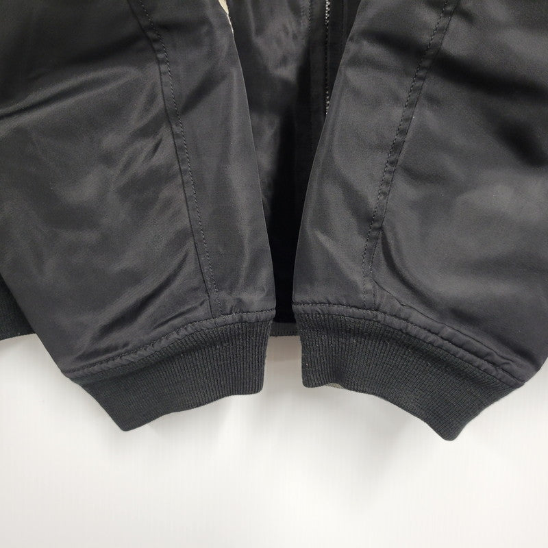 【中古品】【メンズ】 A BATHING APE アベイシングエイプ REVERSIBLE リバーシブル BOMBER JACKET ボンバー ジャケットアウタートップス 142-261007-sm-03-izu サイズ：L カラー：ブラック/グレー 万代Net店