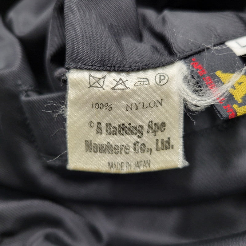 【中古品】【メンズ】 A BATHING APE アベイシングエイプ REVERSIBLE リバーシブル BOMBER JACKET ボンバー ジャケットアウタートップス 142-261007-sm-03-izu サイズ：L カラー：ブラック/グレー 万代Net店