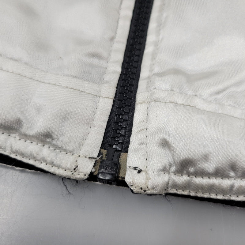 【中古品】【メンズ】 NEIGHBORHOOD ネイバーフッド REVERSIBLE リバーシブル QUILTING JACKET キルティング ジャケットアウター トップス 142-261007-sm-05-izu サイズ：M カラー：ブラック/グレー/ホワイト 万代Net店