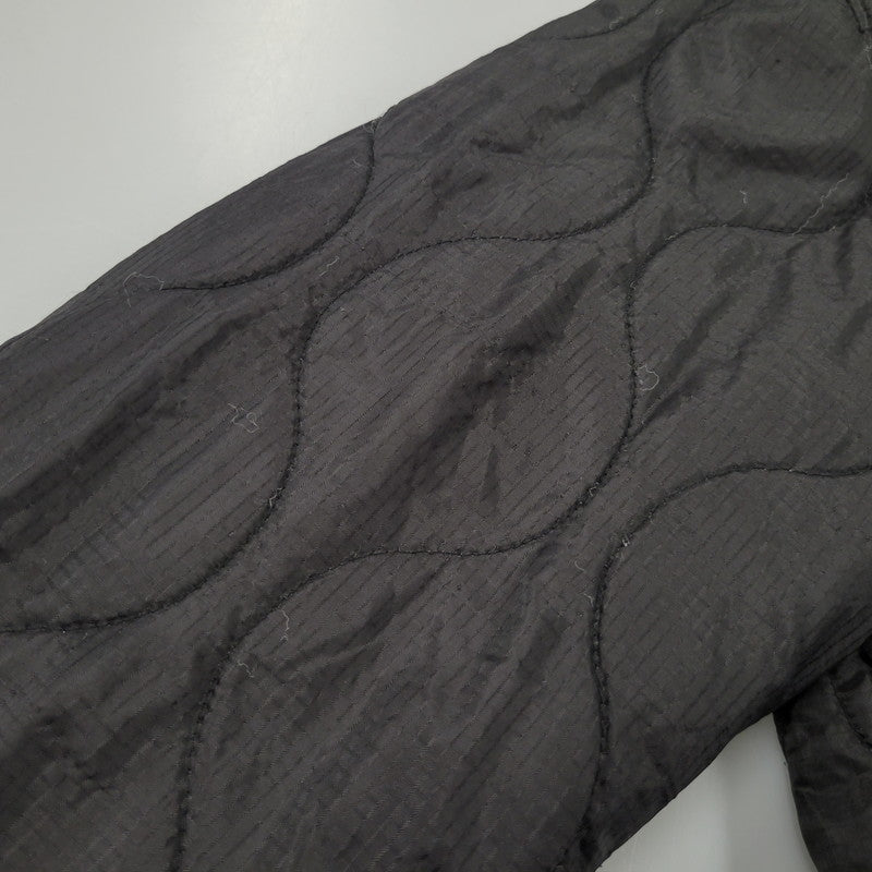 【中古品】【メンズ】 NEIGHBORHOOD ネイバーフッド REVERSIBLE リバーシブル QUILTING JACKET キルティング ジャケットアウター トップス 142-261007-sm-05-izu サイズ：M カラー：ブラック/グレー/ホワイト 万代Net店