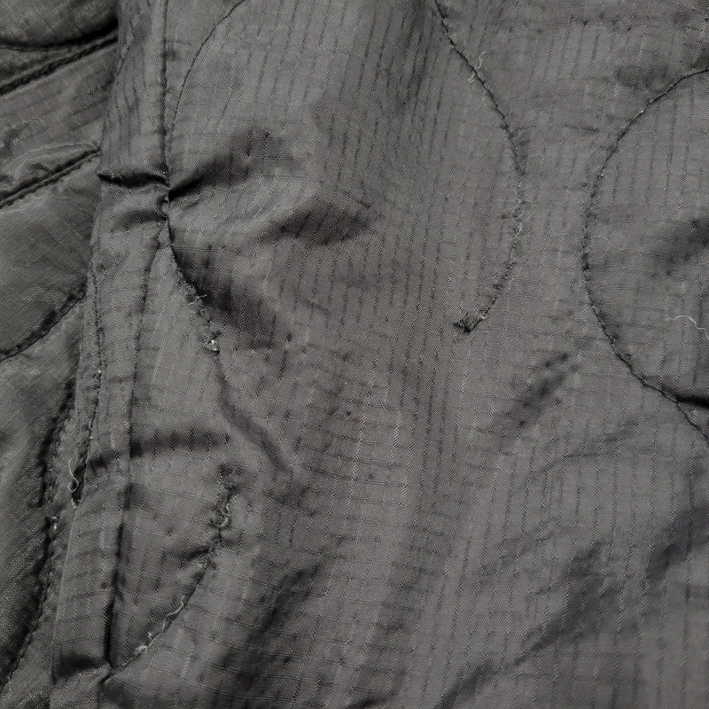 【中古品】【メンズ】 NEIGHBORHOOD ネイバーフッド REVERSIBLE リバーシブル QUILTING JACKET キルティング ジャケットアウター トップス 142-261007-sm-05-izu サイズ：M カラー：ブラック/グレー/ホワイト 万代Net店