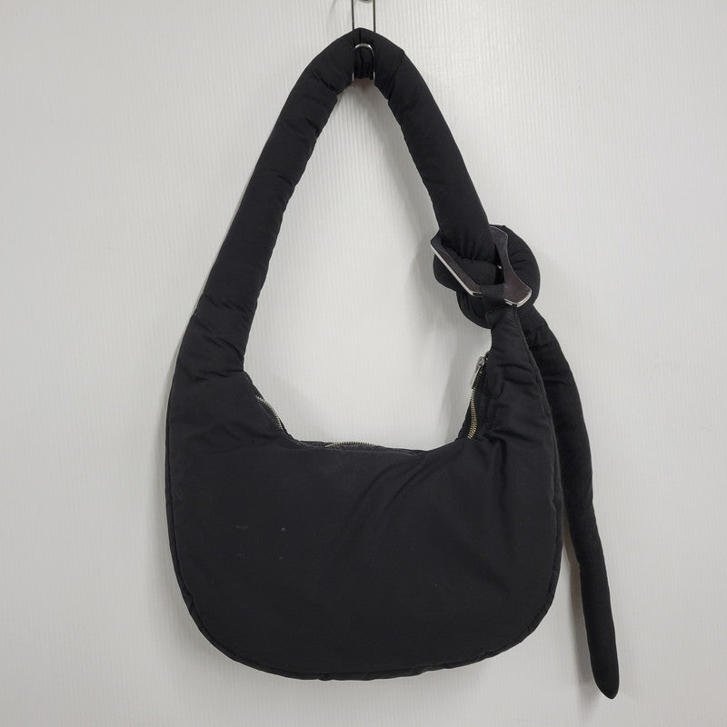 【現状渡し品】【メンズ/レディース】 HELIOT EMIL エリオット エミル PADDED SHOULDER BAG パデッド ショルダー バッグ カバン 188-261007-kh-04-izu カラー：ブラック 万代Net店