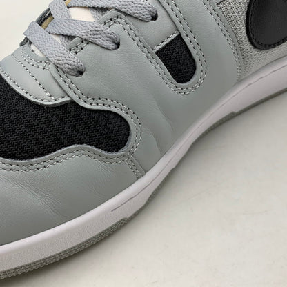 【中古品】【メンズ】 NIKE ナイキ × TRAVIS SCOTT トラヴィス スコット HF4198-001 ATTACK アタック スニーカー 靴 160-261008-kh-01-izu サイズ：33 カラー：LIGHT SMOKE GREY/BLACK-WHITE 万代Net店