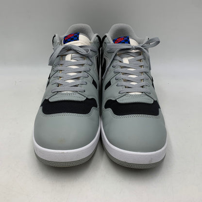 【中古品】【メンズ】 NIKE ナイキ × TRAVIS SCOTT トラヴィス スコット HF4198-001 ATTACK アタック スニーカー 靴 160-261008-kh-01-izu サイズ：33 カラー：LIGHT SMOKE GREY/BLACK-WHITE 万代Net店