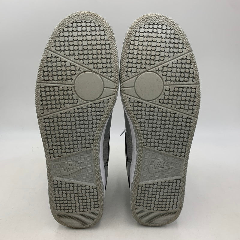 【中古品】【メンズ】 NIKE ナイキ × TRAVIS SCOTT トラヴィス スコット HF4198-001 ATTACK アタック スニーカー 靴 160-261008-kh-01-izu サイズ：33 カラー：LIGHT SMOKE GREY/BLACK-WHITE 万代Net店