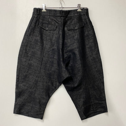 【中古品】【メンズ】 JULIUS ユリウス ABSTRACT RAFIA HALF PANTS アブストラクト ラフィア ハーフパンツ 151-261009-sm-13-izu サイズ：2 カラー：ブラック 万代Net店