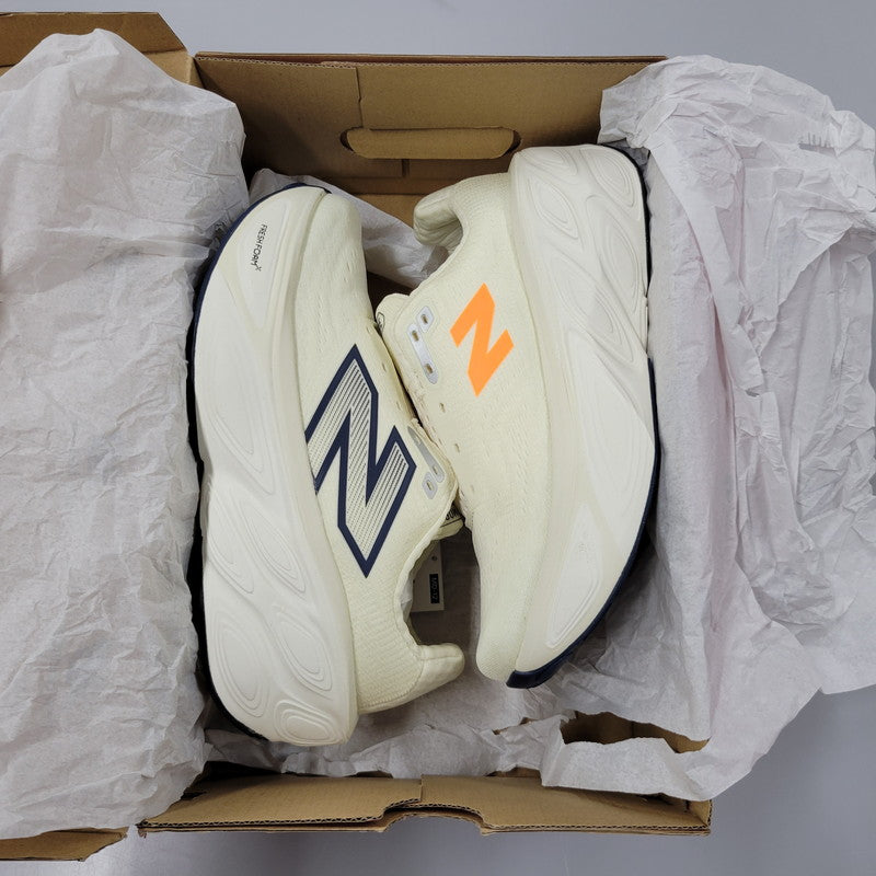 【中古美品】【メンズ/レディース】 NEW BALANCE ニューバランス MMORCF5 Fresh Foam X More v5 スニーカー シューズ 靴 162-261015-ay-01-izu サイズ：25.5cm カラー：CREAM/OR 万代Net店