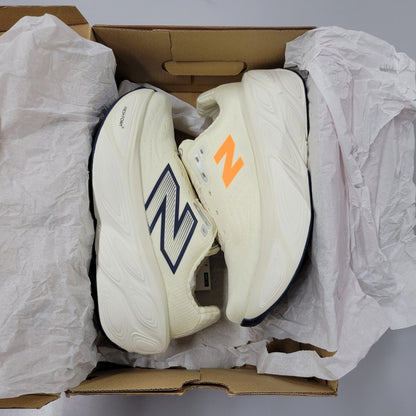 【中古美品】【メンズ/レディース】 NEW BALANCE ニューバランス MMORCF5 Fresh Foam X More v5 スニーカー シューズ 靴 162-261015-ay-01-izu サイズ：25.5cm カラー：CREAM/OR 万代Net店