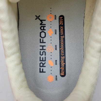 【中古美品】【メンズ/レディース】 NEW BALANCE ニューバランス MMORCF5 Fresh Foam X More v5 スニーカー シューズ 靴 162-261015-ay-01-izu サイズ：25.5cm カラー：CREAM/OR 万代Net店