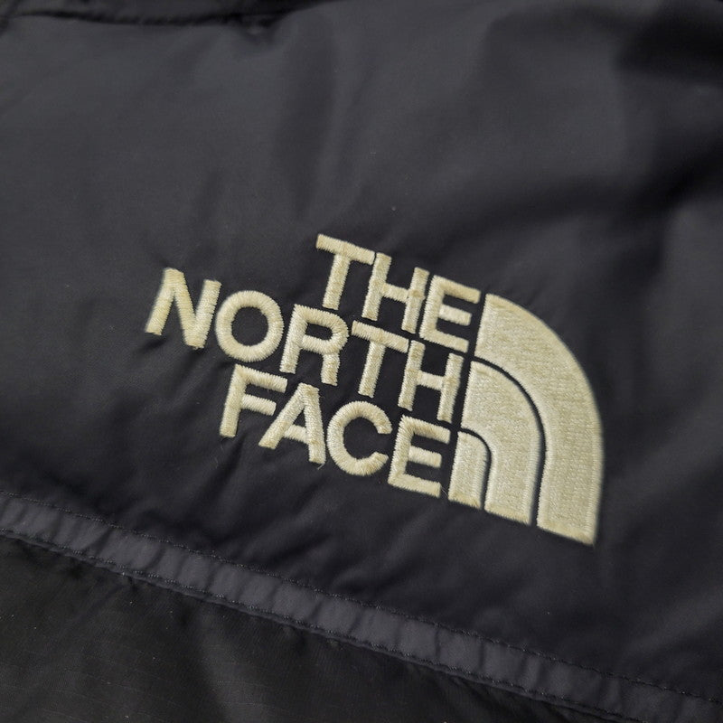 【中古品】【メンズ】 THE NORTH FACE ザ・ノースフェイス NF0A3C8D RETRO NUPTSE JACKET レトロ ヌプシ ダウンジャケット アウター 144-261018-ms-18-izu サイズ：XL カラー：ブラック 万代Net店