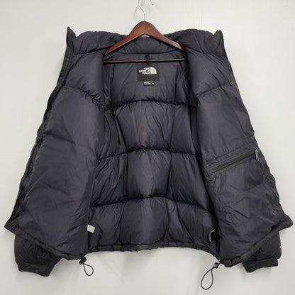 【中古品】【メンズ】 THE NORTH FACE ザ・ノースフェイス NF0A3C8D RETRO NUPTSE JACKET レトロ ヌプシ ダウンジャケット アウター 144-261018-ms-18-izu サイズ：XL カラー：ブラック 万代Net店