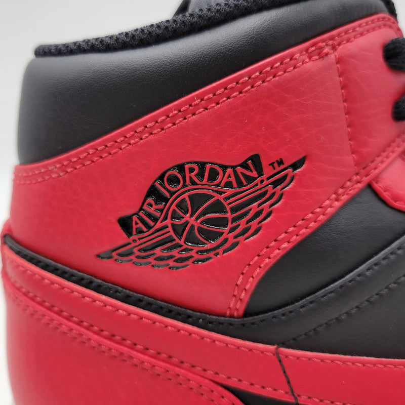 【中古品】【メンズ】 NIKE ナイキ AIR JORDAN 1 MID 554724-074 エア ジョーダン 1 ミッド スニーカー 靴 160-261011-as-02-izu サイズ：26.5cm カラー：BLACK/GYM RED-WHITE 万代Net店