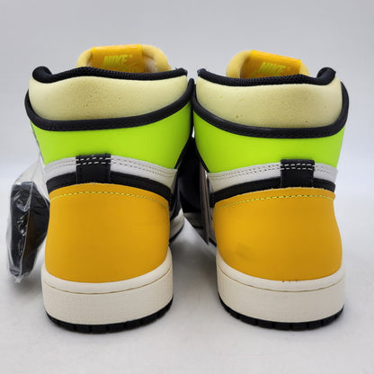 【中古美品】【メンズ】 NIKE ナイキ AIR JORDAN 1 RETRO HIGH OG 555088-118 エア ジョーダン 1 レトロ ハイ OG スニーカー 靴 160-261011-as-04-izu サイズ：27cm カラー：WHITE/BLACK-VOLT 万代Net店