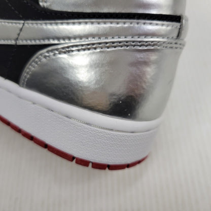 【中古品】【メンズ】 NIKE ナイキ AIR JORDAN 1 MID 554724-057 エア ジョーダン 1 ミッド スニーカー 靴 160-261010-as-15-izu サイズ：27cm カラー：BLACK/GYM RED-METALIC SILVER 万代Net店