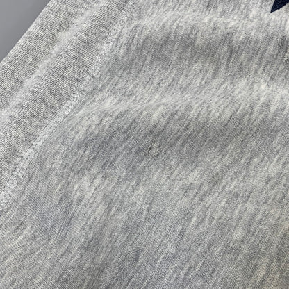 【現状渡し品】【メンズ】 Champion チャンピオン NEWPORT REVERSE WEAVE SWEATSHIRT リバースウィーブ スウェット トレーナー 146-261019-as-02-izu カラー：グレー 万代Net店