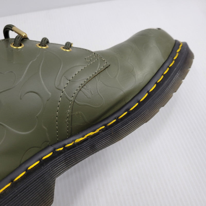 【中古品】【メンズ】 Dr.Martens ドクターマーチン × A BATHING APE アベイシングエイプ BAPE PETRI SHOE シューズ 靴 164-261010-as-03-izu サイズ：UK7 カラー：カーキ 万代Net店