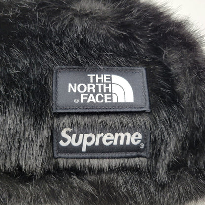 【中古品】【メンズ/レディース】 Supreme シュプリーム × THE NORTH FACE ザ・ノースフェイス FAUX FUR WAIST BAG NF0A5G87 フェイクファー ウエストバッグ カバン 鞄 188-261010-as-18-izu カラー：ブラック 万代Net店