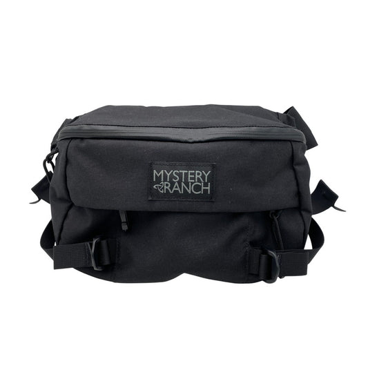 【中古品】【メンズ/レディース】 MYSTERY RANCH ミステリーランチ 299644 IN AND OUT SHOULDER BAG イン アンド アウト ショルダーバッグ カバン 188-261018-ms-25-izu カラー：ブラック 万代Net店